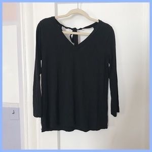 LOFT V neck Top